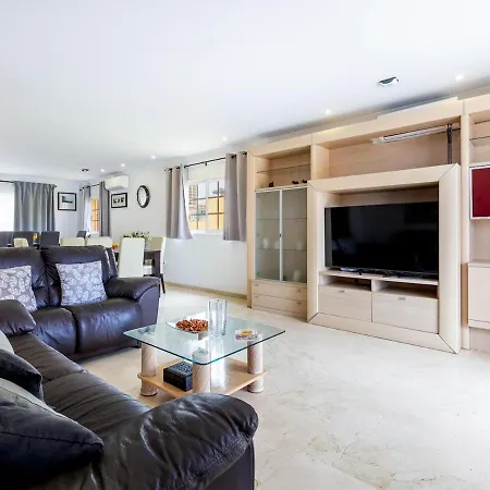 Βίλα Luxury Luna With Private Heated Pool *